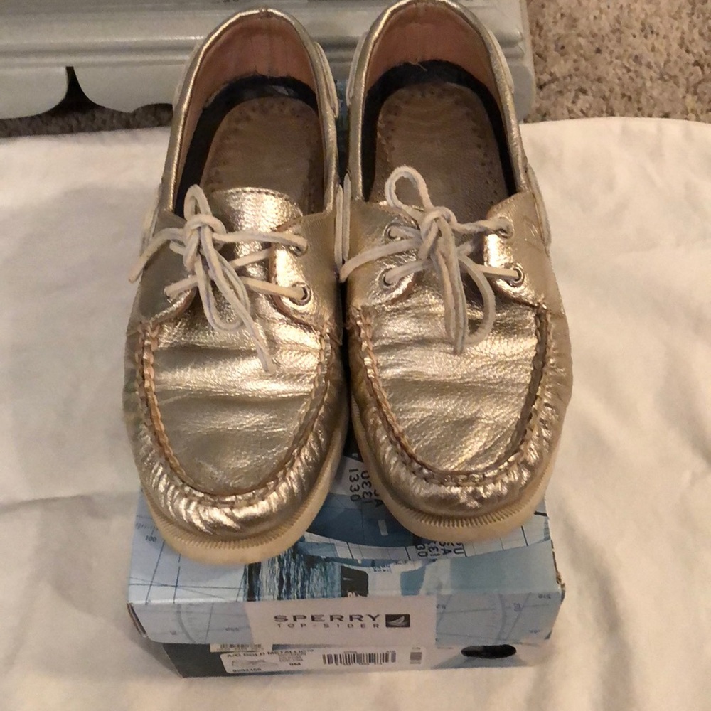 Gold Sperry Top-Siders!